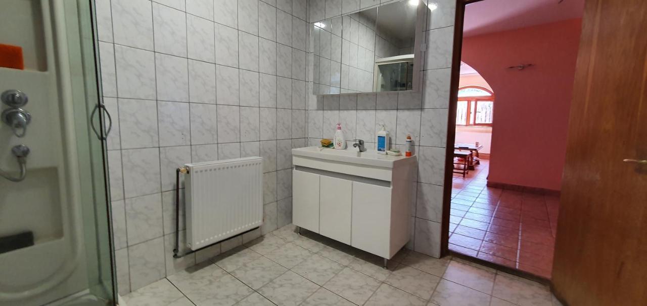 Vila Vasile Năvodari 외부 사진